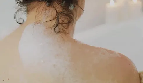 리피트인 딥퍼퓸 모이스처 판테놀 바디워시, 화이트 머스크, 1L, 2개 상세 이미지 1